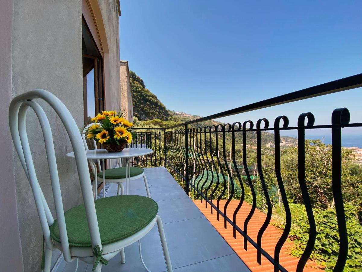Achille Home B&B Península Sorrentina Exterior foto